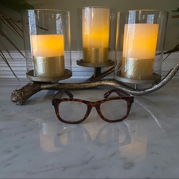 New!  Betsy Johnson Blue Light readers - rare! - Picture 5 of 7